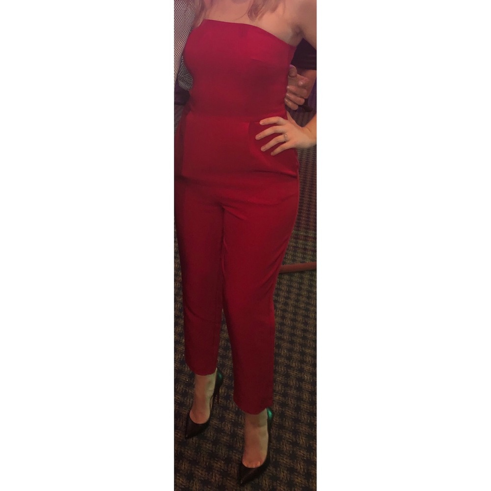 Red express jumpsuit with pockets